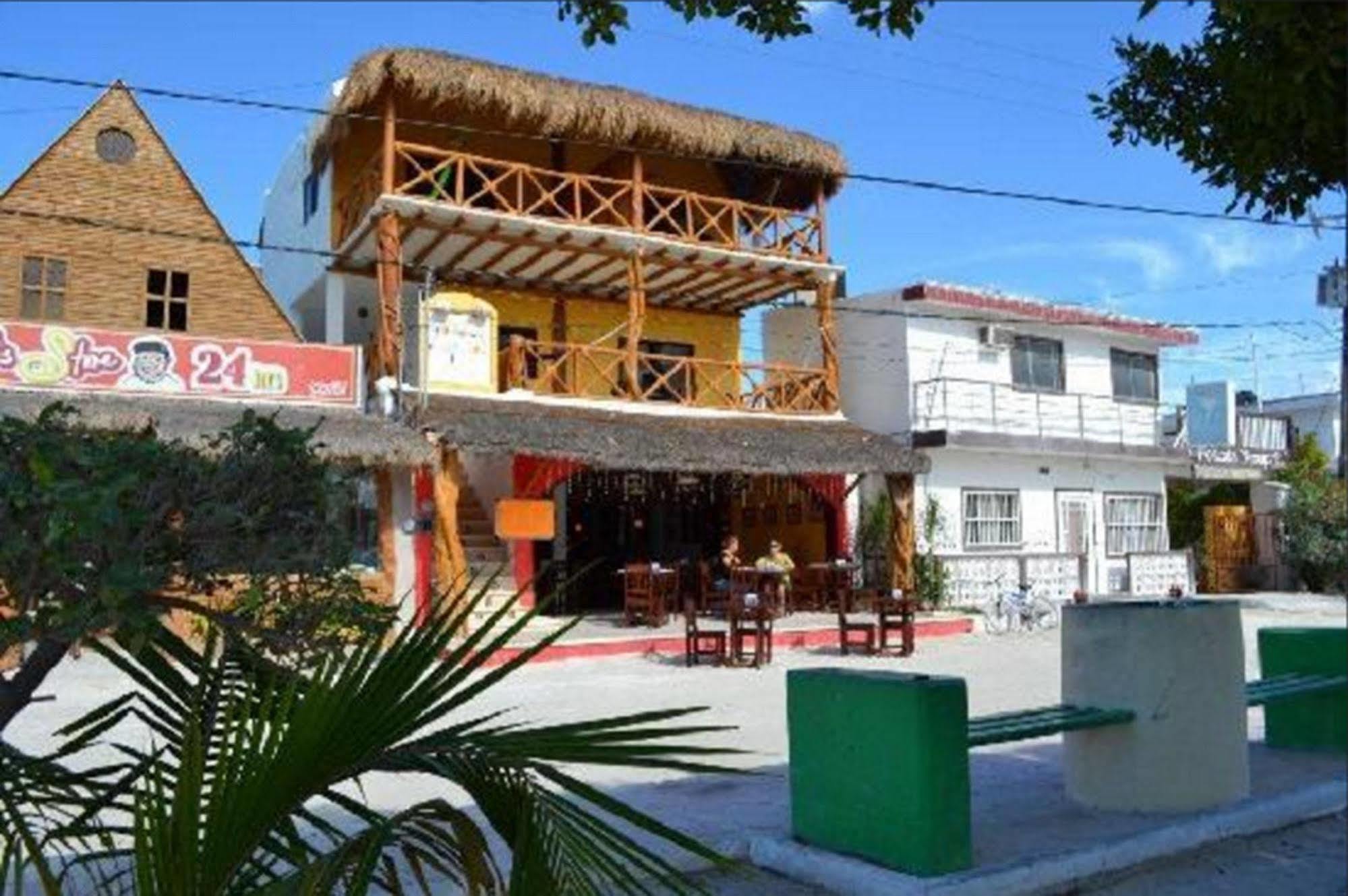 鲁比塔之家酒店 Isla Holbox 外观 照片